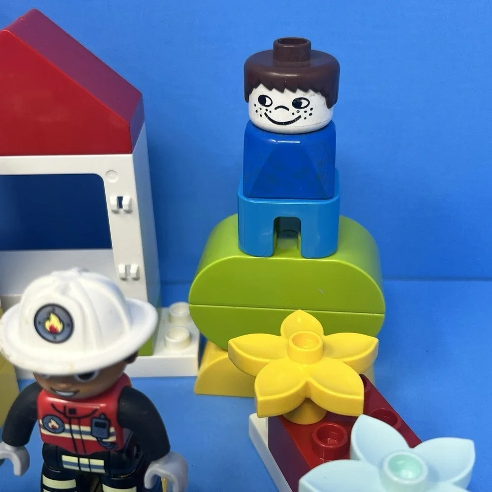 LEGO DUPLO Lot Building Blocks 10 Figures Kids Toddler Toy Set Mixed Bundle Play